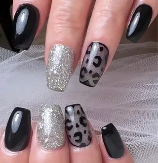 ネイル miiiiiking-nail所属・賀城 美幸のネイルデザイン