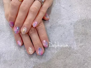 ネイル 岡本 友恵のネイルデザイン