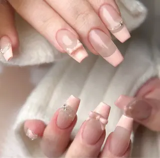 ネイル Tini ANA.CHUOのネイルデザイン