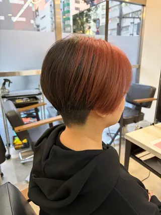 ショート カラー 🥀韓国ヘア🥀 宮津真菜のヘアスタイル