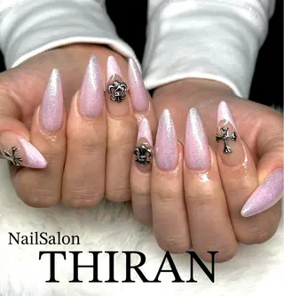 ネイル Nail salon THIRANのネイルデザイン