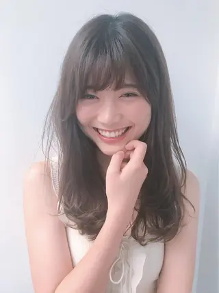 セミロング カラー 💕上野美容師☁ ブリーチ💖サワのヘアスタイル