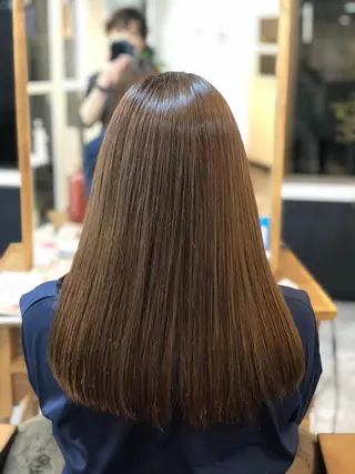 セミロング 髪質改善 Yoshiのヘアスタイル