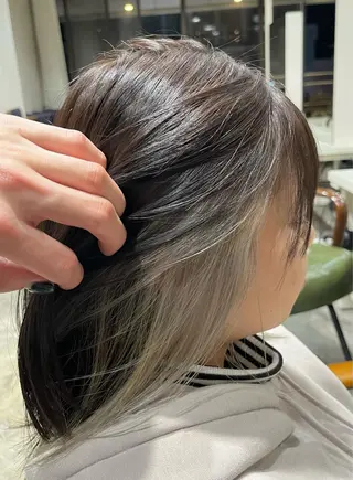 カラー 森田翔斗 顔周りレイヤーのヘアスタイル