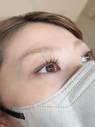 マツエク・マツパ STELLA所属・江里口 はるかのマツエク・マツパデザイン