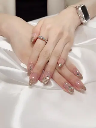 ネイル Vogusty's Nail 鶴見店のネイルデザイン