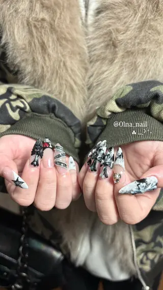 ネイル nanami ☘︎ ݁˖.ᐣ ˚⋆のネイルデザイン