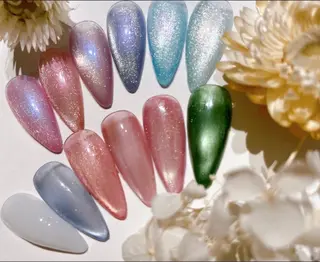 ネイル Gimick所属・Gimick 🎀のネイルデザイン