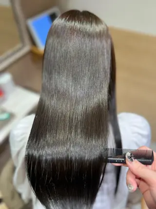 TAKAHASI ⚠️土日施術不可のヘアスタイル