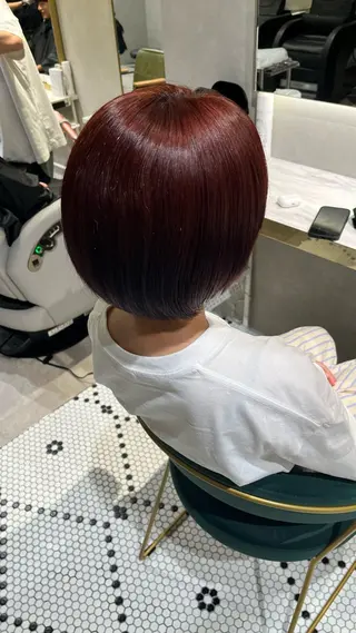 ショート カラー 新宿/アシスタント AiNAのヘアスタイル