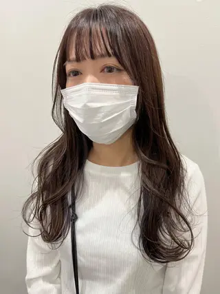 ロング カラー ヘアアレンジ IVY joure Suzu.のヘアスタイル