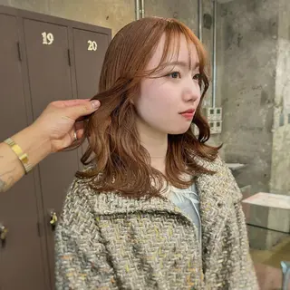 セミロング カラー 岡本康平/ボブ /ブリーチ/レイヤーのヘアスタイル