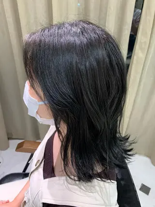 セミロング カラー 似合わせカット 小林愛奈のヘアスタイル
