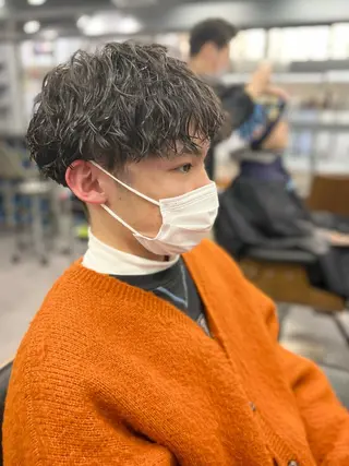 パーマ メンズ EMANON  ANNEX池袋東口店所属・SiV(ｼﾋﾞ)✂︎ メンズ専門💈のヘアスタイル