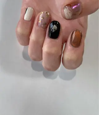 ネイル O. ERIKAのネイルデザイン