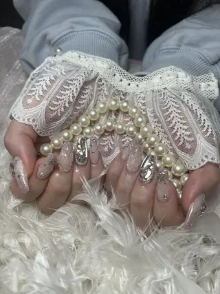 ネイル DEMAIN- 🌹のネイルデザイン