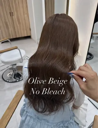 ロング カラー 赤み消し/オリーブ カーキ/福田れんのヘアスタイル