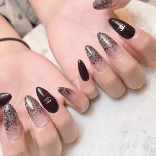 ネイル White lily所属・牧田 雅世のネイルデザイン