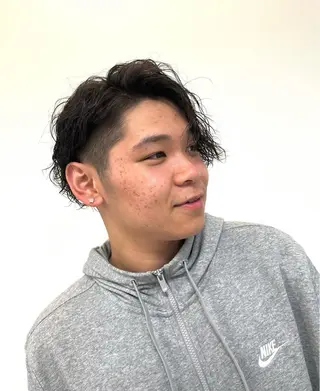 セミロング パーマ メンズ スタイリスト風間麗旺 メンズスタイル特化のヘアスタイル