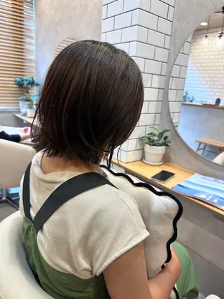 ミディアム カラー 高橋友里亜 /フリーランスのヘアスタイル
