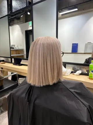 ミディアム カラー FOLK所属・白髪ぼかしハイライト バレイヤージュヤマトのヘアスタイル