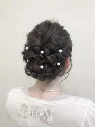 セミロング ヘアアレンジ 沢田 瞳のヘアスタイル