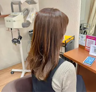 カラー marl所属・花田 真のヘアスタイル