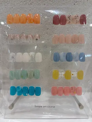 ネイル 【日比谷】 イノマタ ミエのネイルデザイン