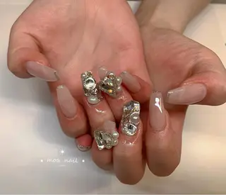 ネイル MOA NAIL所属・MoaNail🫶 Yoshiのネイルデザイン
