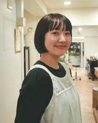 カラー 藤川 りんとのヘアスタイル