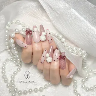 ネイル M2beauty Renaのネイルデザイン