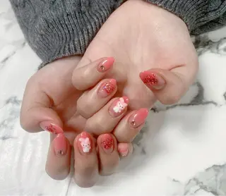 ロング カラー ネイル Q Free nailsのネイルデザイン