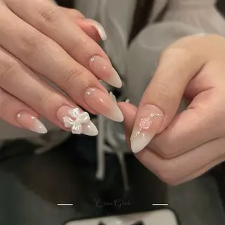 ネイル Luna Glade Nail Salon所属・Luna Gladeのネイルデザイン