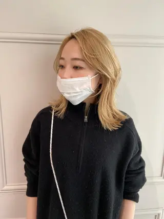 ロング AHNKISM所属・トレンドレイヤー/ 透明感カラーのヘアスタイル