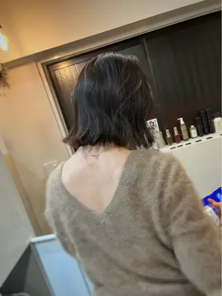 ミディアム カラー CLOVE所属・下石怜子/レイヤー/ 透明感カラーのヘアスタイル