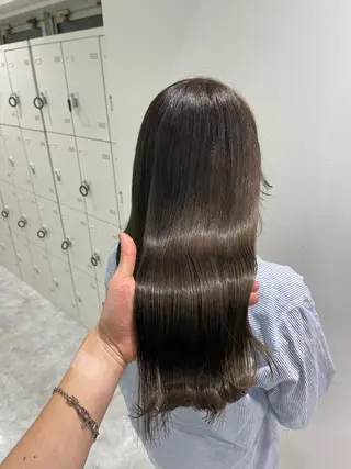 セミロング カラー パーマ ヘアアレンジ ネイル マツエク・マツパ 韓国風ベージュ🤎 赤みなし🌿横浜🤎のヘアスタイル