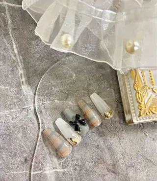 ネイル 松村 里奈のネイルデザイン