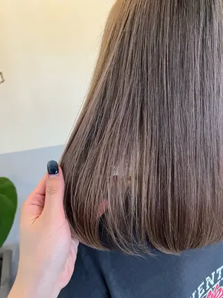 ミディアム 神谷 夏帆のヘアスタイル