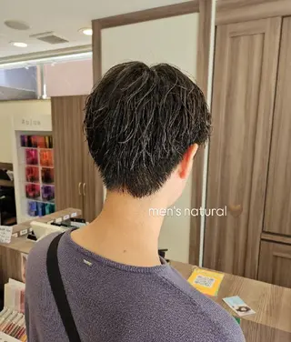 メンズ ナチュラル暖色カラー 🤎 佐藤栞のヘアスタイル