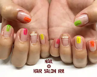 ネイル Hair salon Irie所属・與儀 知佳のネイルデザイン