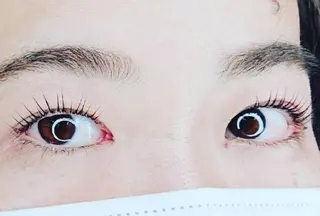 マツエク・マツパ AZURE eyelash&eyebrow所属・AZURE アジュールのマツエク・マツパデザイン