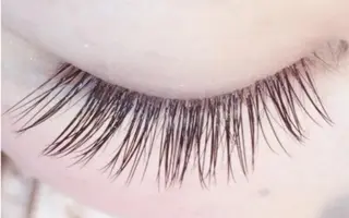 マツエク・マツパ 中谷 明日香のヘアスタイル