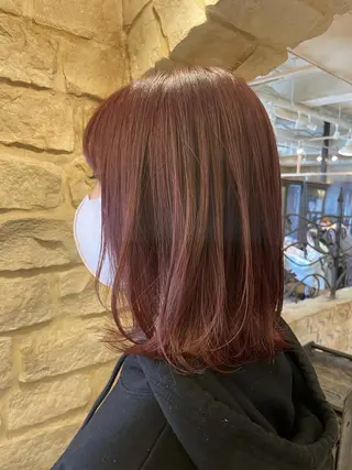 ミディアム カラー 星野 茉由のヘアスタイル