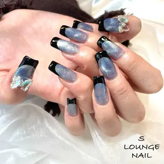ネイル S LOUNGE NAIL所属・パーツたくさん🍓 SUMIのネイルデザイン