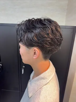 ミディアム パーマ メンズ 飯塚 ｜メンズ特化 （カット/パーマ）のヘアスタイル