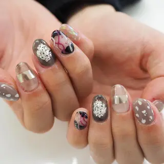 ネイル Hisaka Mikiのネイルデザイン