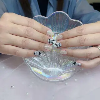 ネイル Fairyフェアリーネイルサロン所属・Nail Hibi サロンのネイルデザイン