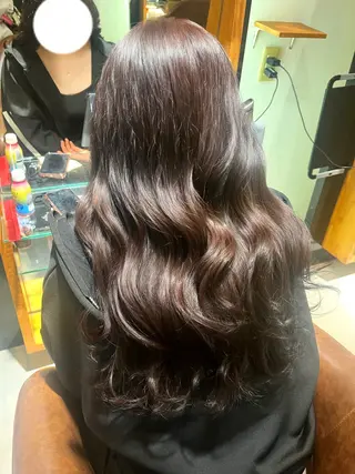 ロング カラー 大貫 遥菜のヘアスタイル