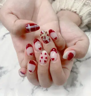 ロング カラー ネイル Q Free nailsのネイルデザイン