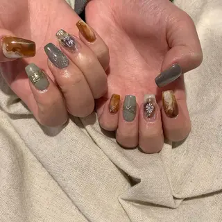 ネイル revia所属・ERI Nailistのネイルデザイン